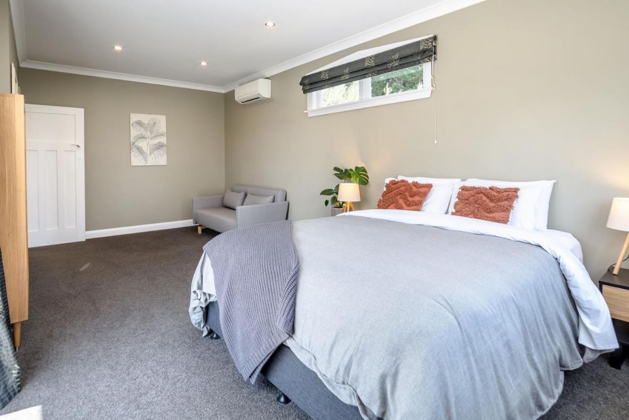 Brooklands Cottage The Award Winning Villa Martinborough Bagian luar foto